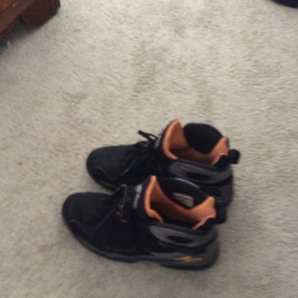 Jordan 8 - Picture 2 of 4
